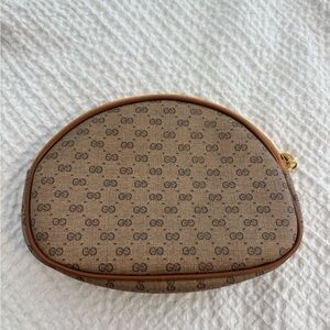 Authentic Gucci Vintage 70s Beige Canvas Pouch